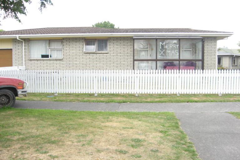 Photo of property in 1 Queen Street, Feilding, 4702