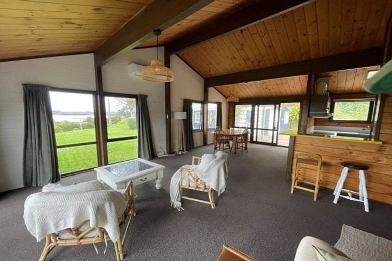 Photo of property in 787 State Highway 2, Tanners Point, Katikati, 3170
