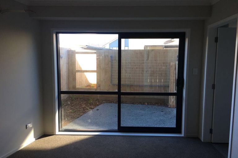 Photo of property in 8/16 Jones Crescent, Melville, Hamilton, 3206