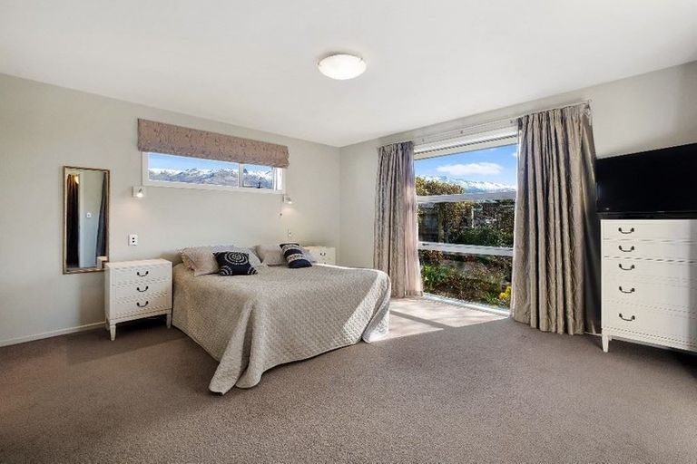 Photo of property in 2 Elite Court, Mount Pisa, Cromwell, 9383