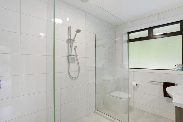 Photo of property in 10 Glengyle Street, Vauxhall, Dunedin, 9013