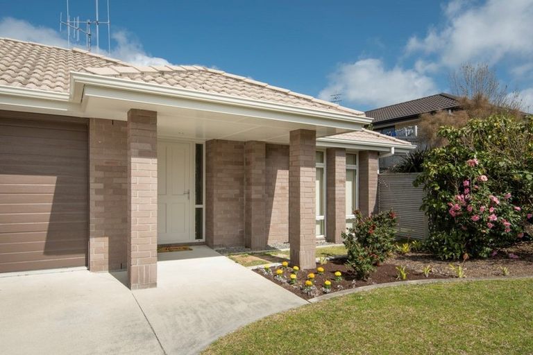 Photo of property in 71 Fairfax Crescent, Pyes Pa, Tauranga, 3112