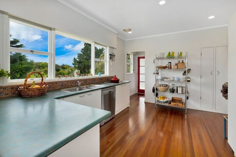 Photo of property in 103 Moa Road, Point Chevalier, Auckland, 1022