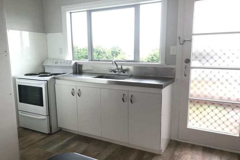 Photo of property in 8/124 Kolmar Road, Papatoetoe, Auckland, 2025