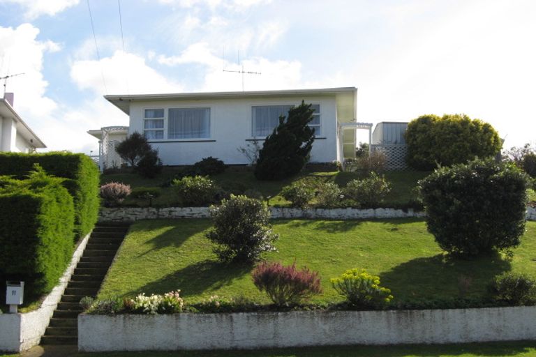 Photo of property in 11 Broadhead Avenue, Tawhero, Whanganui, 4501