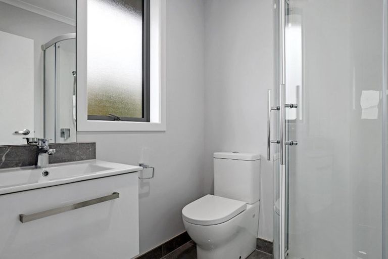 Photo of property in 2/97 Seddon Road, Frankton, Hamilton, 3204