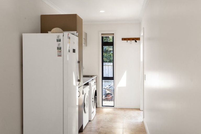 Photo of property in 4 Captain Wood Avenue, Whitianga, 3510