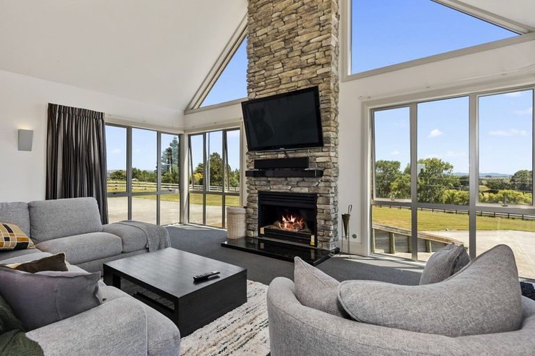 Photo of property in 759 Tuhikaramea Road, Ngahinapouri, Hamilton, 3290