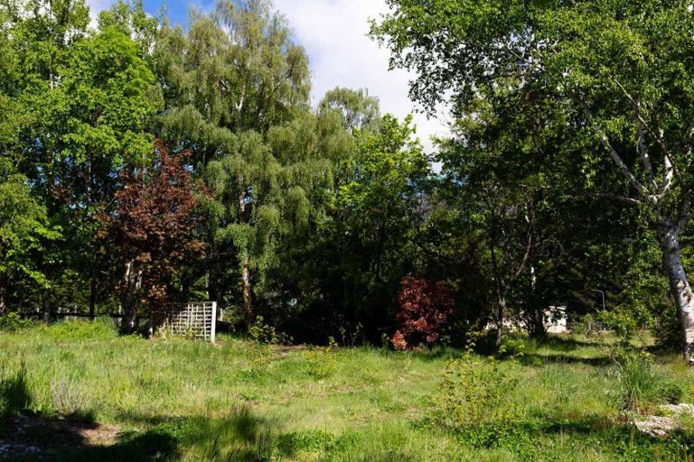 Photo of property in 8 Cemetery Road, Lake Hawea, Wanaka, 9382