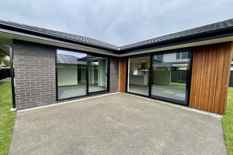 Photo of property in 6b Kildare Street, Belfast, Christchurch, 8051