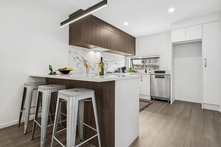 Photo of property in 4/14 Freyberg Place, Howick, Auckland, 2014