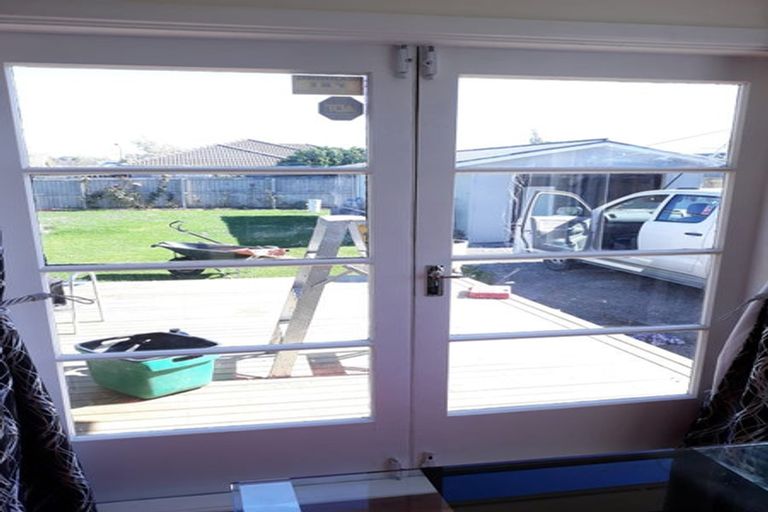 Photo of property in 625 Main North Road, Belfast, Christchurch, 8051