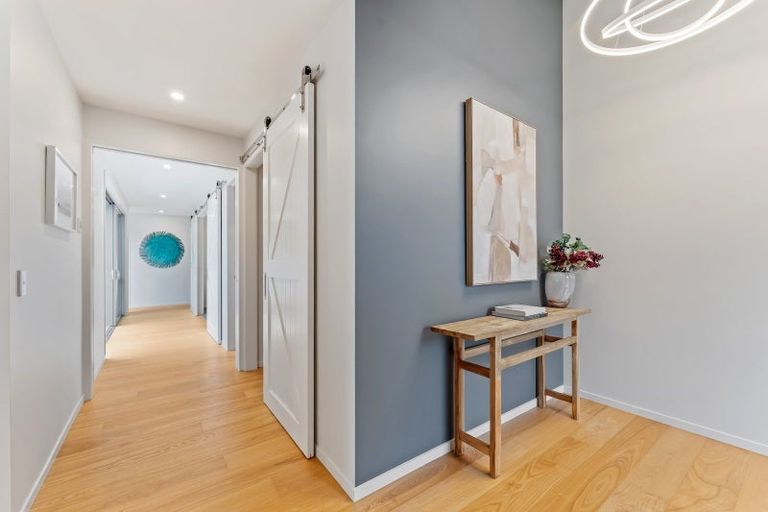 Photo of property in 5 Shearwater Lane, Point Wells, 0986