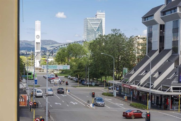 Photo of property in Maddison Apartments, 3/6f Queen Street, Palmerston North, 4410