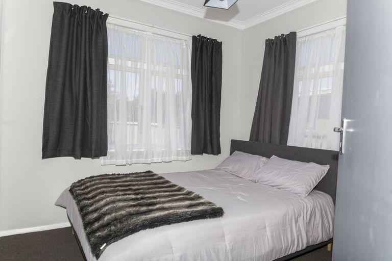 Photo of property in 22 Trafalgar Street, Dannevirke, 4930