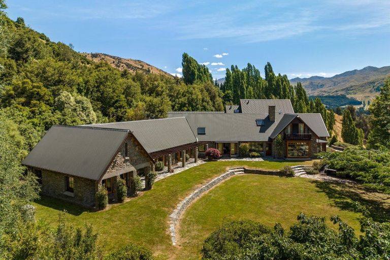 Photo of property in 673 Mount Barker Road, Wanaka, 9382