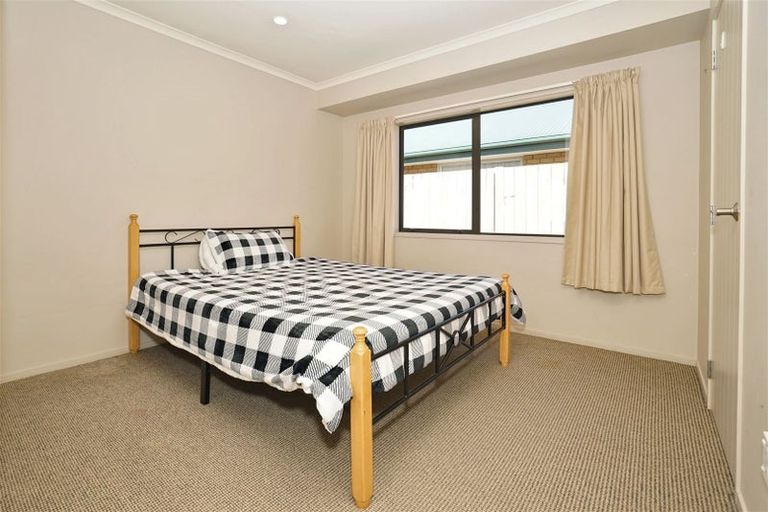 Photo of property in 33 Ravenscourt Place, Huntington, Hamilton, 3210