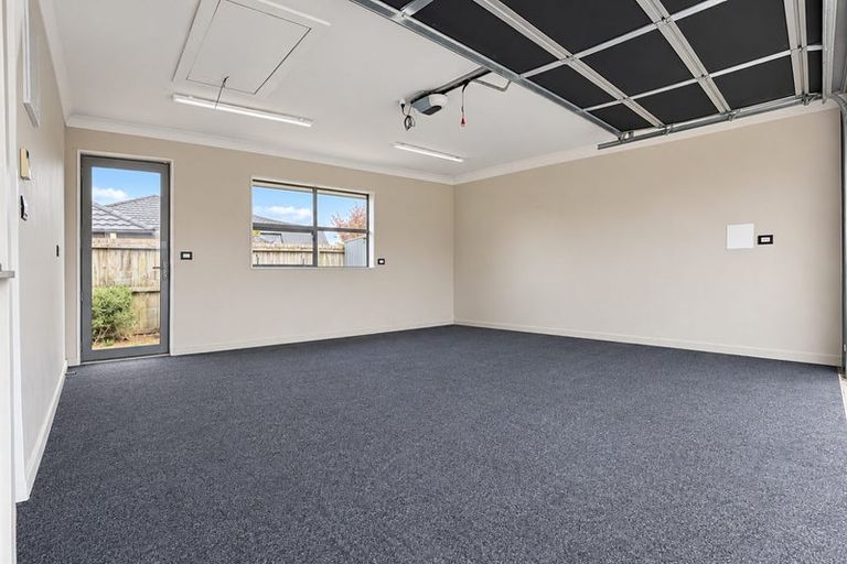 Photo of property in 8 Constance Place, Aidanfield, Christchurch, 8025