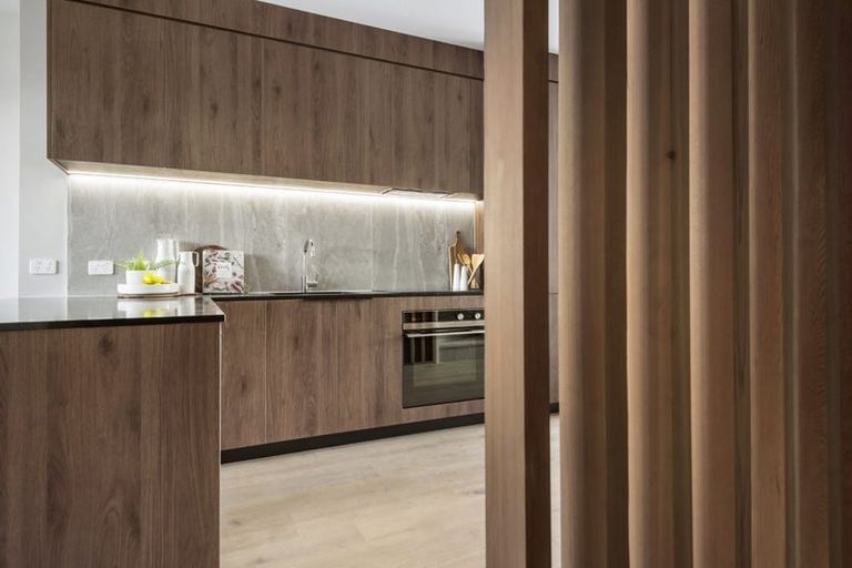 Photo of property in 9a Windlass Street, Long Bay, Auckland, 0630