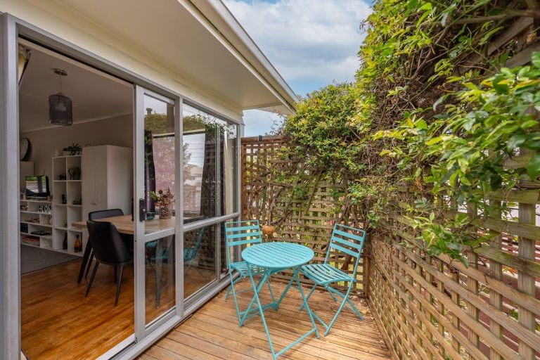 Photo of property in 33a Murphy Road, Taradale, Napier, 4112