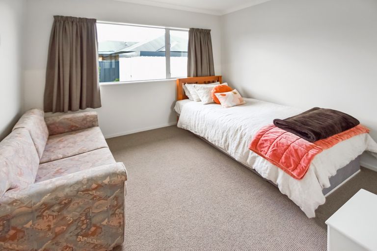 Photo of property in 26 Irishman Drive, Twizel, 7901