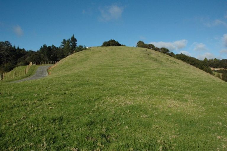 Photo of property in 540 Krippner Road, Puhoi, Warkworth, 0994