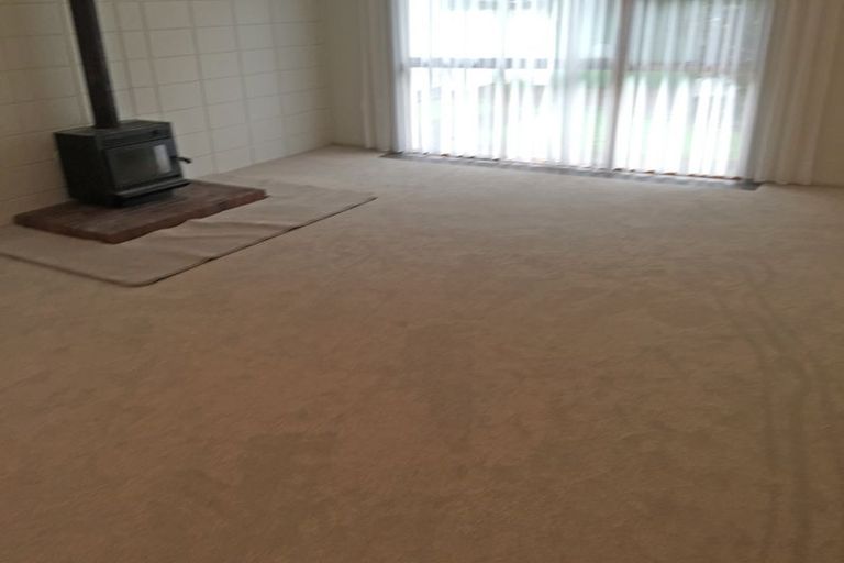 Photo of property in 24 Carlton Crescent, Te Kamo, Whangarei, 0112