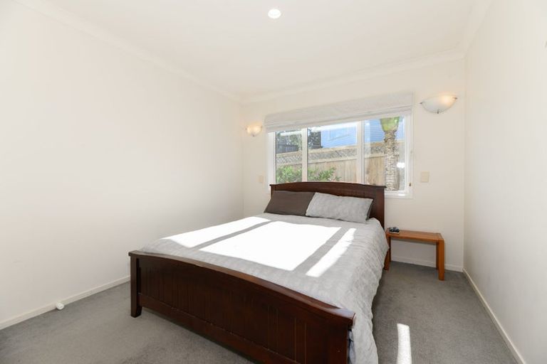 Photo of property in 13b Wharf Road, Te Atatu Peninsula, Auckland, 0610