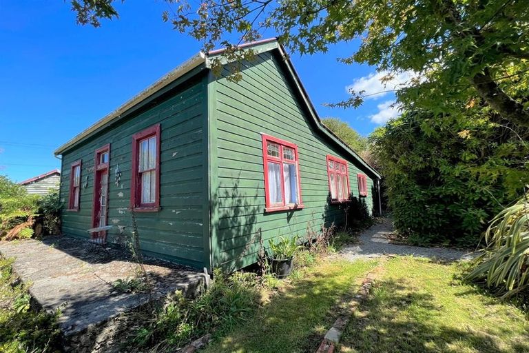 Photo of property in 119 Main Road, Blackball, 7804