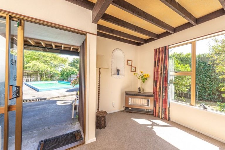 Photo of property in 67 Parkes Avenue, Saint Johns Hill, Whanganui, 4501