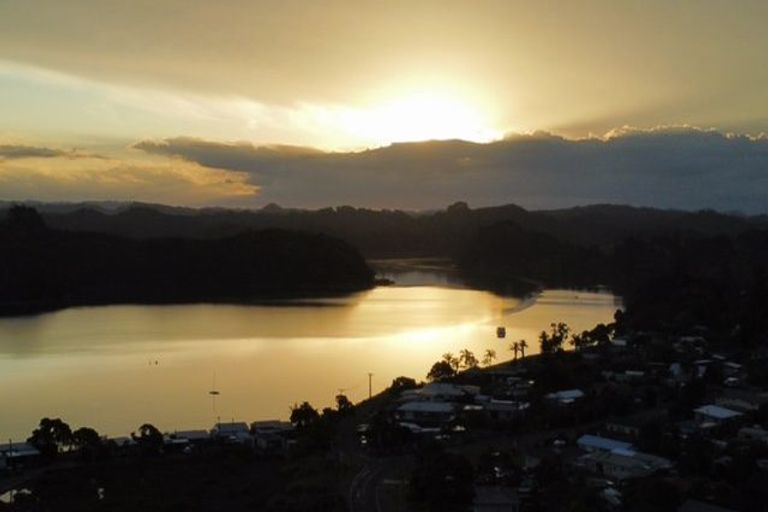 Photo of property in 21 Kakariki Road, Ngunguru, Whangarei, 0173