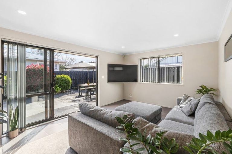 Photo of property in 6a Cliff Road, Papakura, 2110