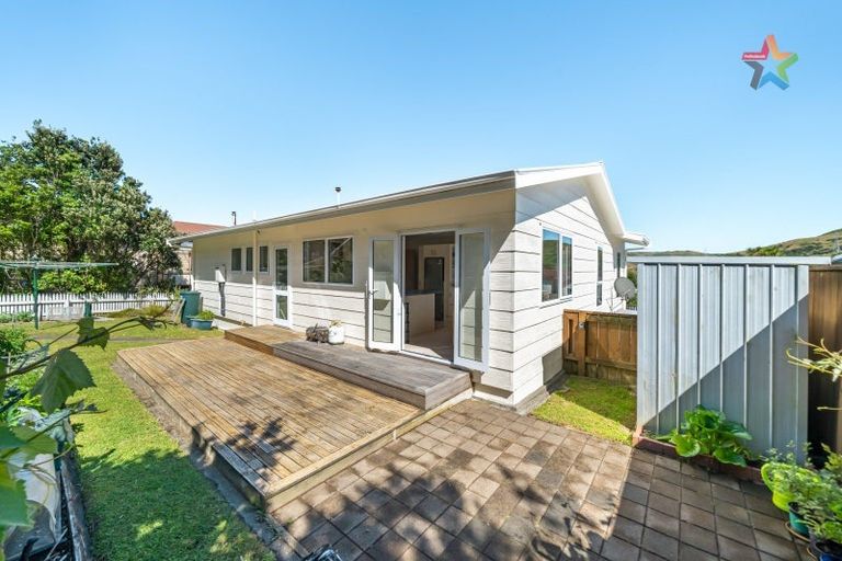 Photo of property in 4 Tarras Grove, Kelson, Lower Hutt, 5010