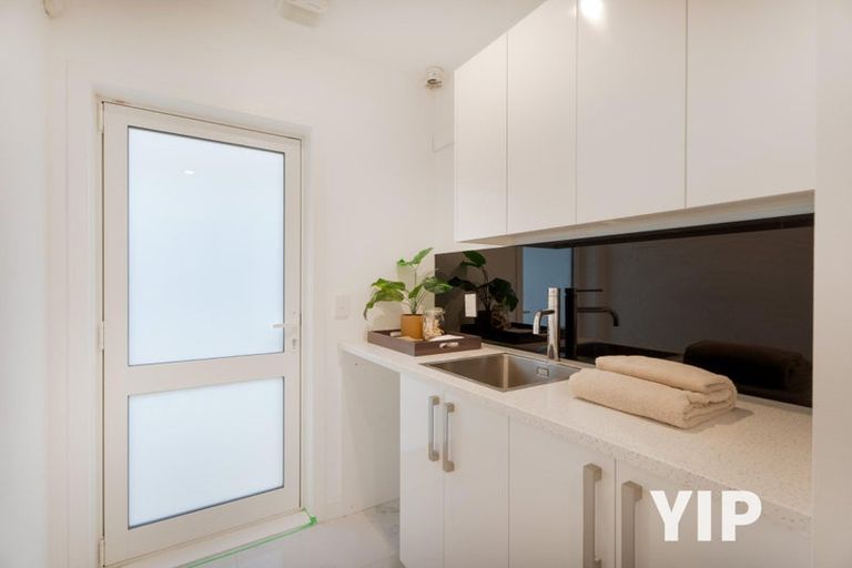 Photo of property in 14 Crompton Avenue, Churton Park, Wellington, 6037