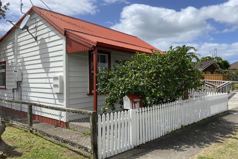 Photo of property in 623 Queen Sh25 Street, Thames, 3500