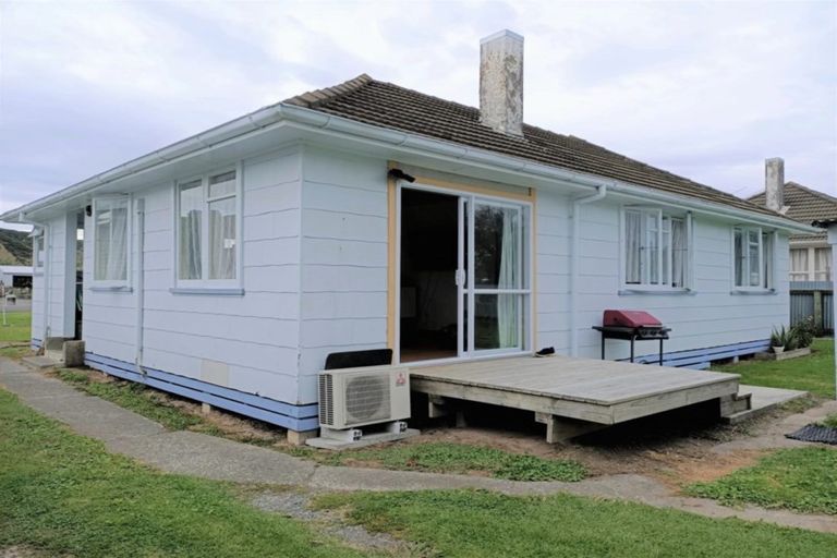 Photo of property in 86 Apatu Street, Wairoa, 4108