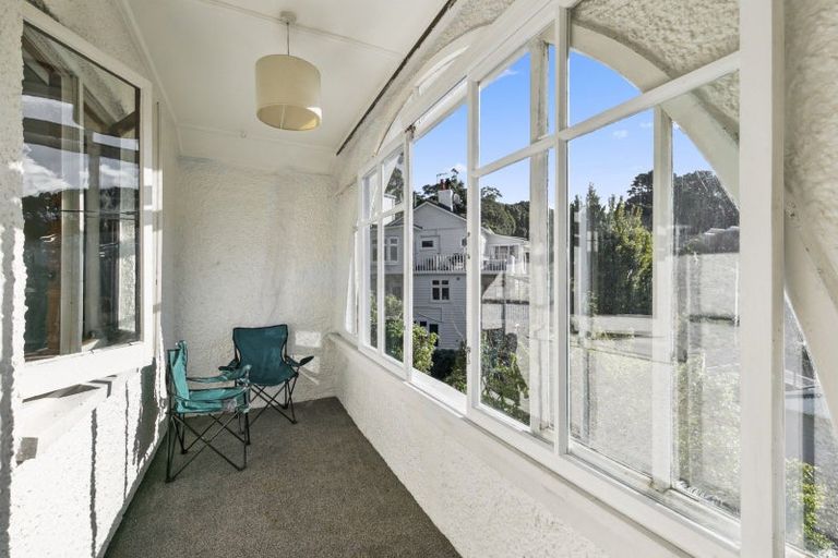 Photo of property in 7 Crawford Road, Kilbirnie, Wellington, 6022