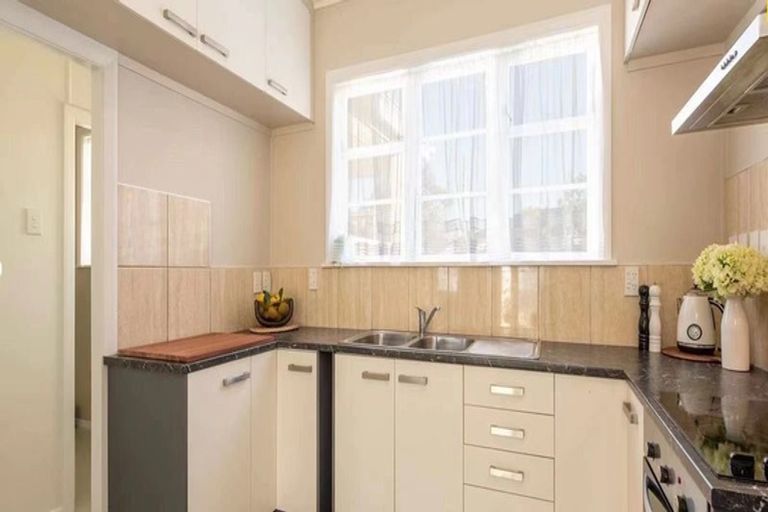 Photo of property in 13 Eagle Street, Karori, Wellington, 6012