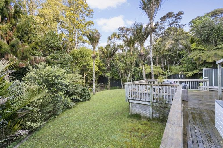 Photo of property in 212 Shaw Road, Oratia, Auckland, 0604
