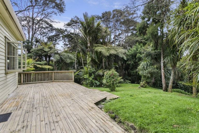 Photo of property in 51 Opanuku Road, Henderson Valley, Auckland, 0612