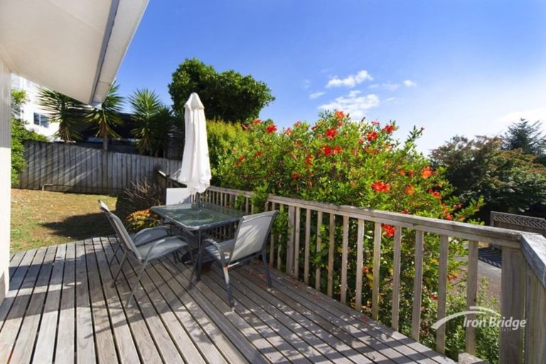 Photo of property in 1/125 Oaktree Avenue, Browns Bay, Auckland, 0630
