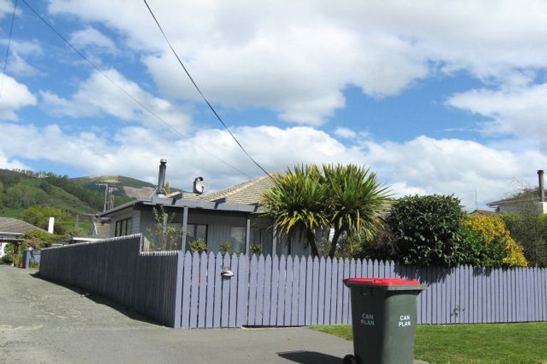 Photo of property in 1/13 Willow Avenue, Stoke, Nelson, 7011