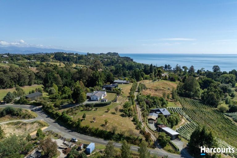 Photo of property in 114 Pomona Road, Ruby Bay, Upper Moutere, 7173