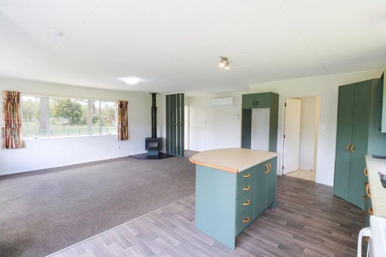 Photo of property in 213 Green Road, Awahuri, Palmerston North, 4476