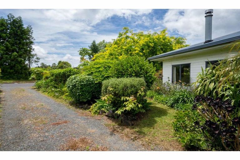 Photo of property in 8 James Kemp Place, Kerikeri, 0230