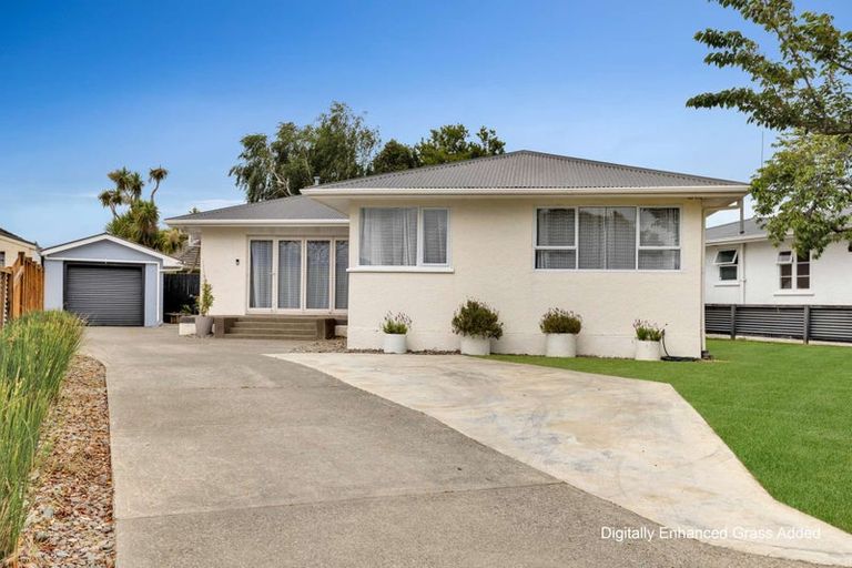 Photo of property in 22 Nottingham Avenue, Awapuni, Palmerston North, 4412