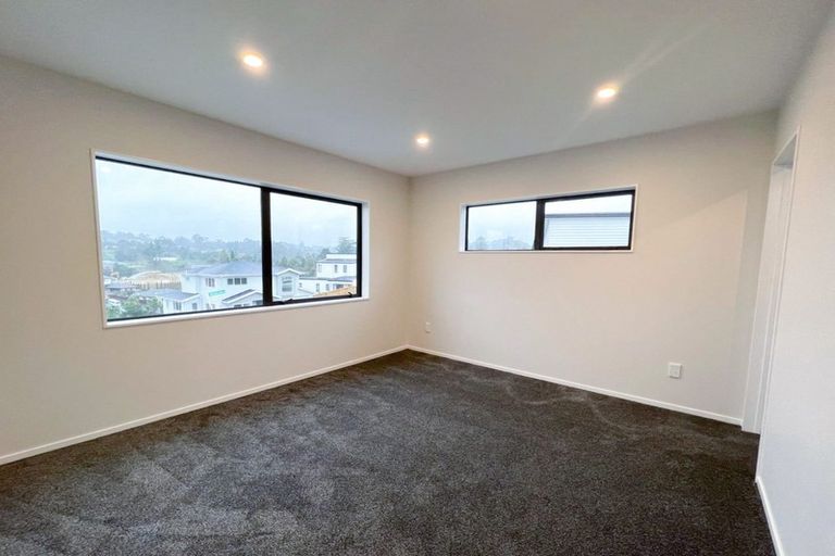 Photo of property in 33 Korihi Drive, Swanson, Auckland, 0614