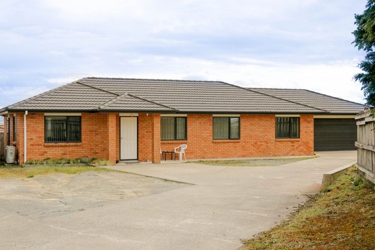 Photo of property in 142 Mavora Crescent, Heidelberg, Invercargill, 9812