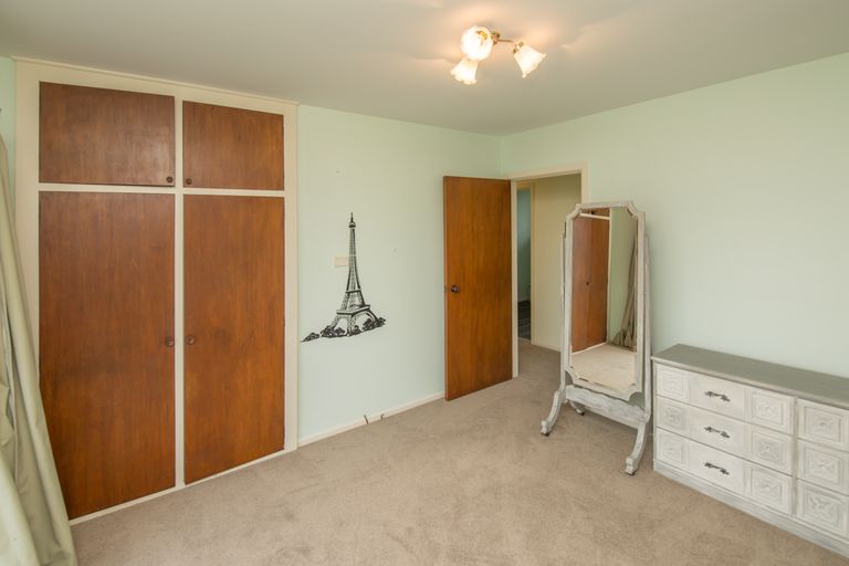 Photo of property in 48 Orrick Crescent, Avondale, Christchurch, 8061