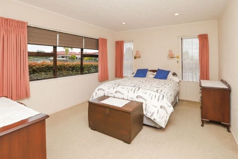 Photo of property in 12a Rimmington Drive, Hamilton Lake, Hamilton, 3204